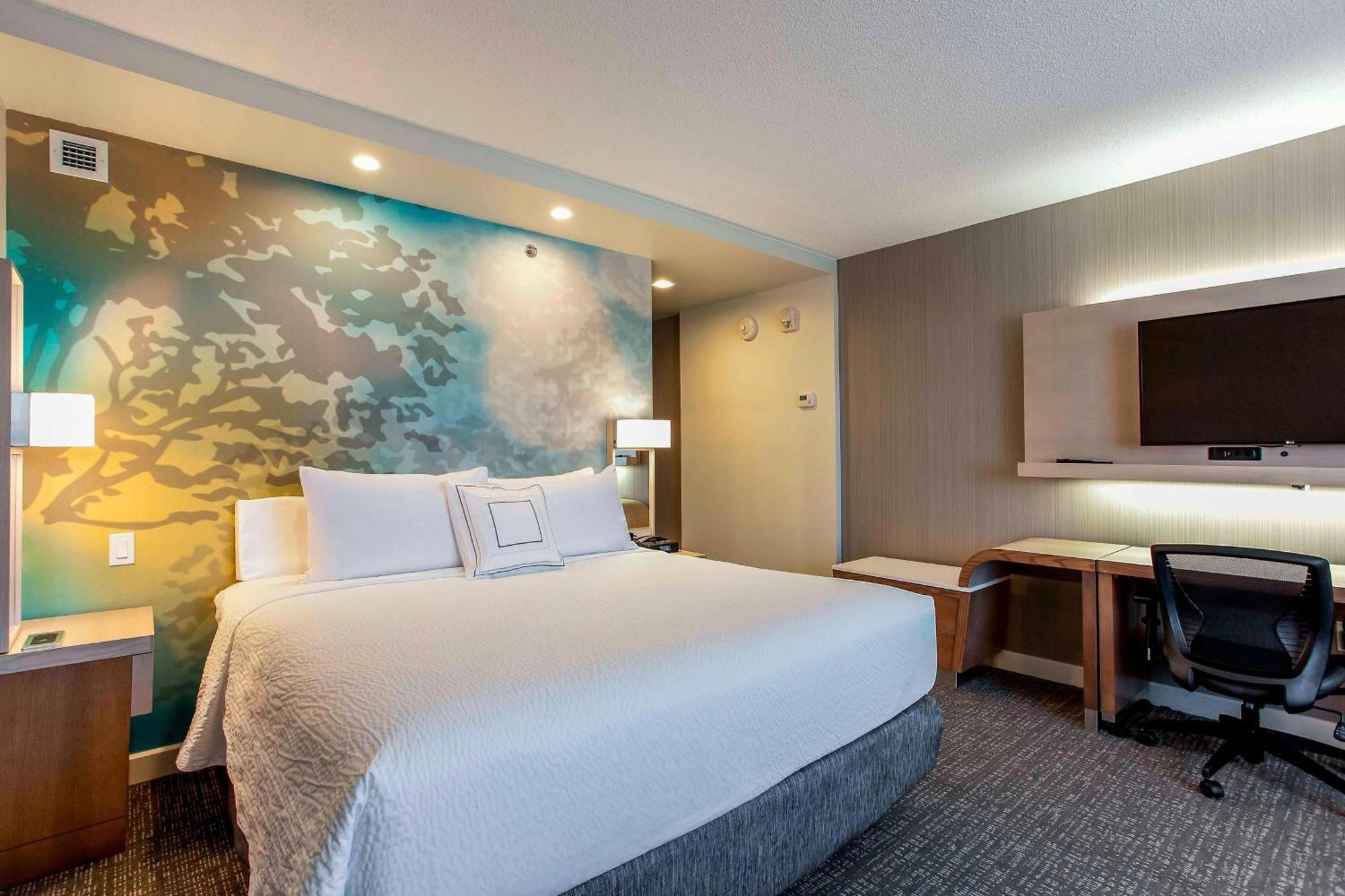 Courtyard By Marriott Montreal West Island/Baie D'Urfe Hotell Exteriör bild